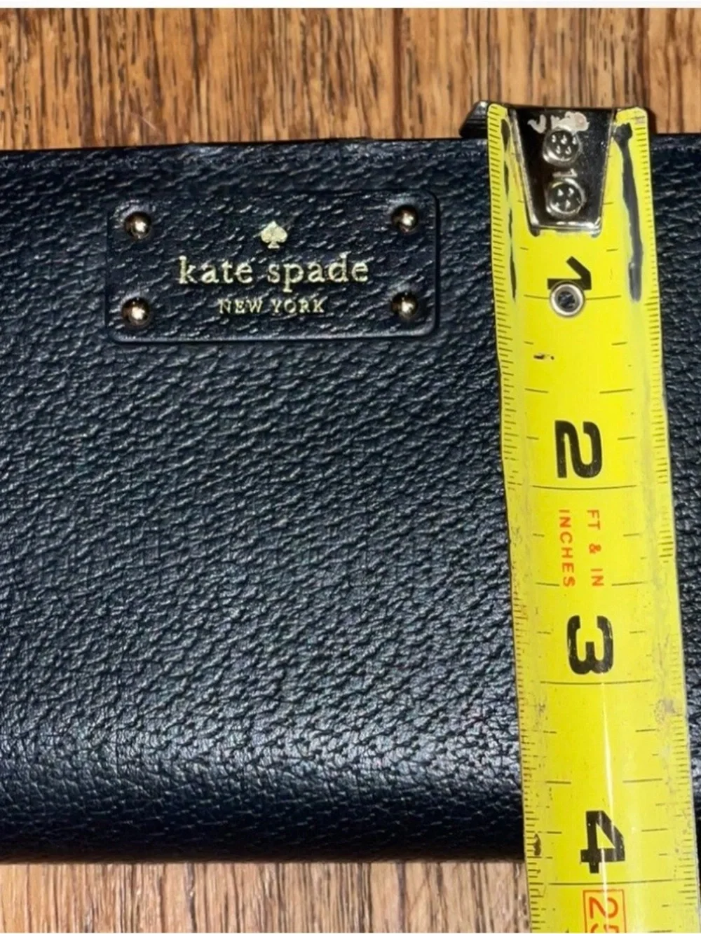 Kate Spade‎ Bay Street Stacy bifold wallet in black pebbled leather - Like New